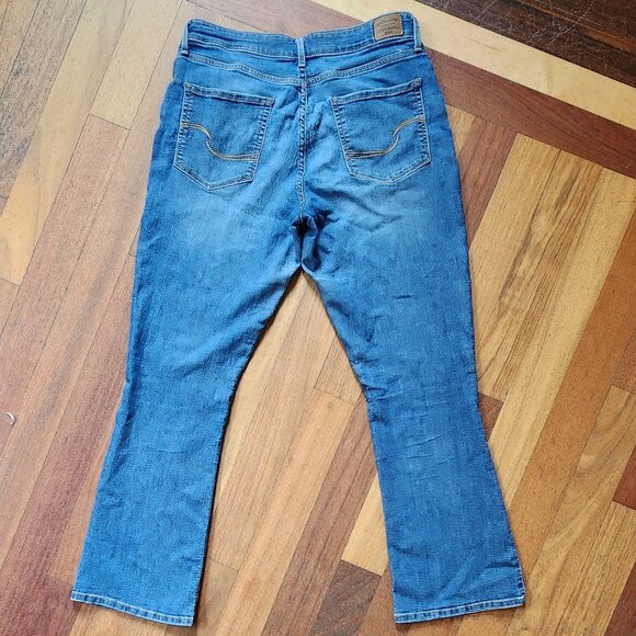 Signature by Levi Strauss Gold Label Mid-Rise Boot Cut Jeans Size 31 - Picture 11 of 16